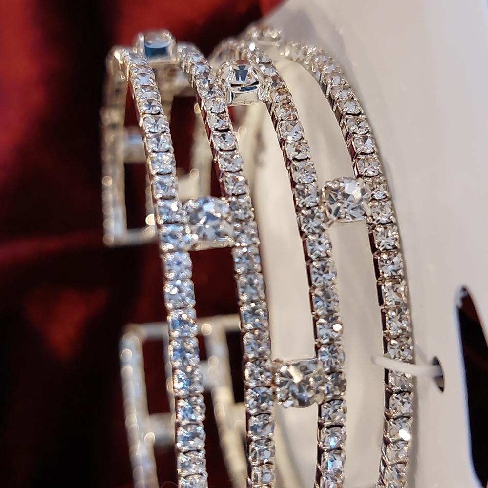 Icing Rhinestone Bracelet - Picture 7 of 7